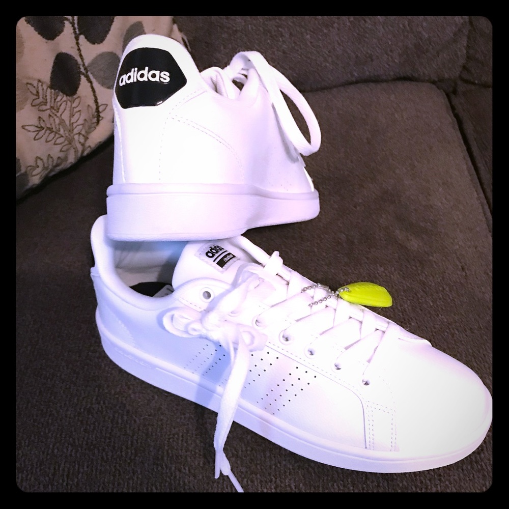 New in box Adidas cloud foam